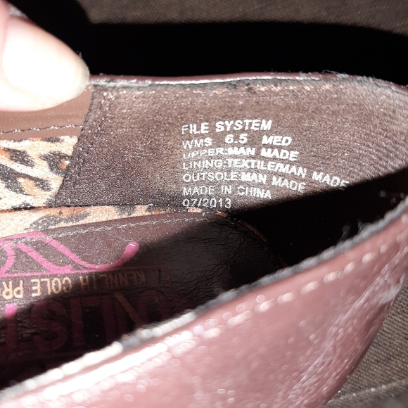 Size 6.5 Unlisted by Kenneth Cole brown platform heels - Picture 3 of 3
